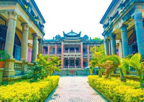 去夏門鼓浪嶼怎麼去?鼓浪嶼的交通方式真的很多樣,有著陸地、海上、空中的各種選擇,如何選擇取決於您的偏好、時間限制和預算。